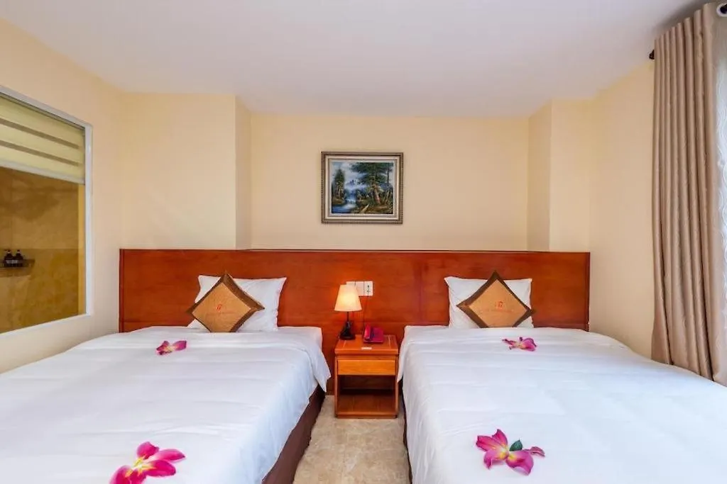 An Thuyen Hotel Da Nang 3*,